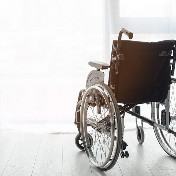 Wózek inwalidzki z wypożyczalni